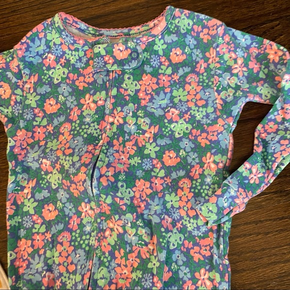 3 Sets of 18 Month Footie Pajamas - Picture 5 of 5